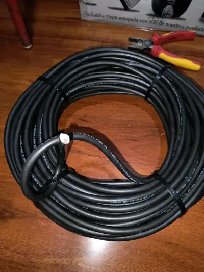 Cable eléctrico negro de alta resistencia - miniatura 1