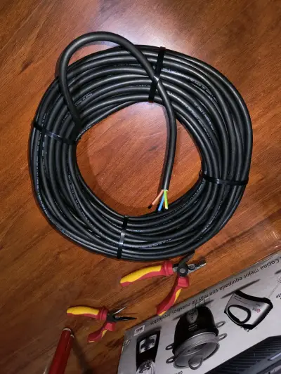 Cable eléctrico negro de alta resistencia - miniatura 6