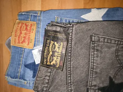 Jeans Levi's 511 y 501 con diseño de estrellas - miniatura 1