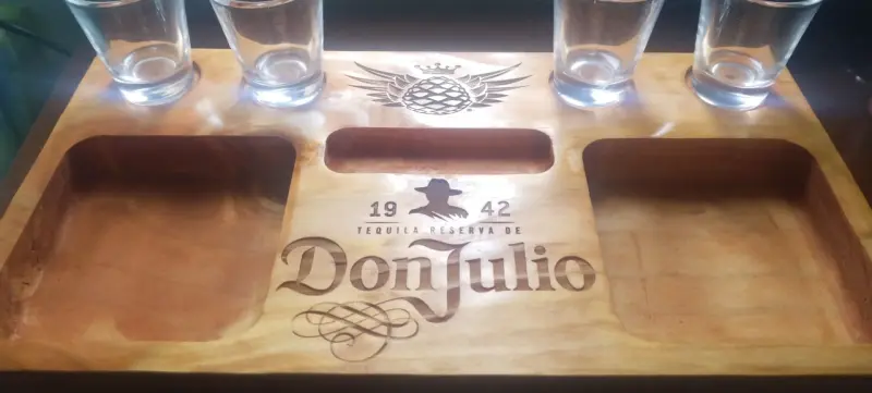 Set de degustación de tequila Don Julio con vasos - 2