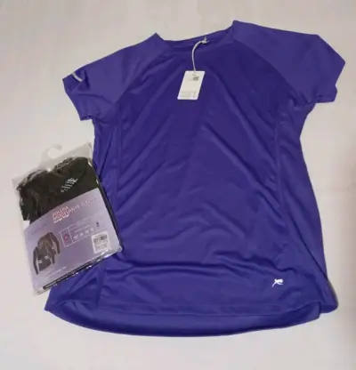 Polera Modelante Manga Larga Issue NUEVA - miniatura 2