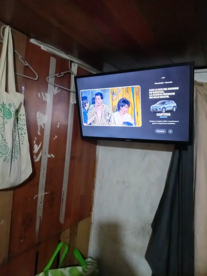 Televisor LED Samsung 32 pulgadas en buen estado - 2