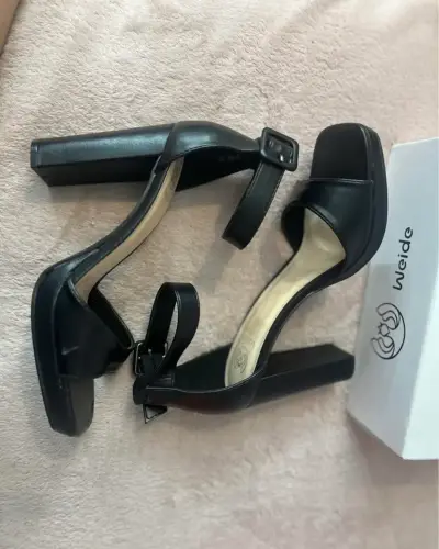 Sandalias de Tacón Alto Negras Weide 10 cm - miniatura 5