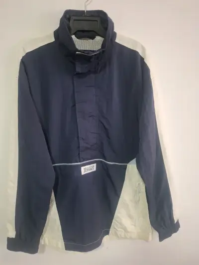 Chaqueta cortaviento azul y blanca Hollister - miniatura 1