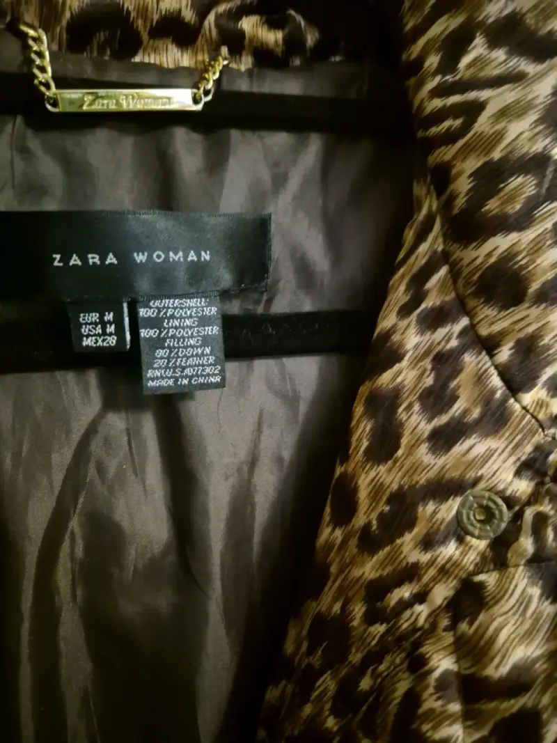 Chaqueta acolchada de leopardo Zara Woman - 3