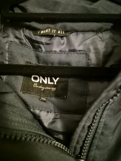 Parka de invierno con capucha Only - miniatura 2