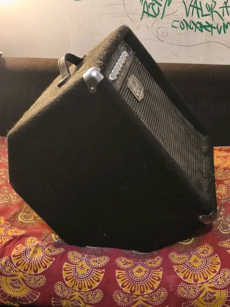 Amplificador de bajo Cort Ge SeriesGe30b 30w - 3