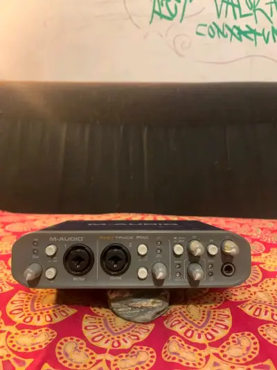 Interfaz Audio M-Audio Fast Track Pro - miniatura 2