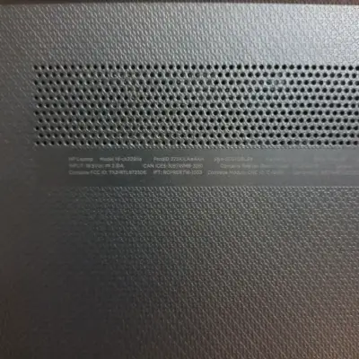 Notebook HP con procesador Intel Core i3 - miniatura 6