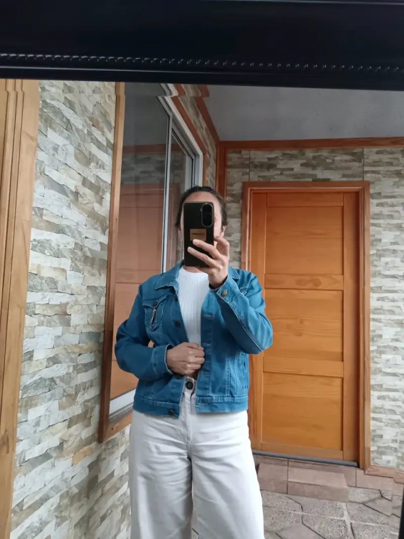 Chaqueta de mezclilla azul para mujer - 2