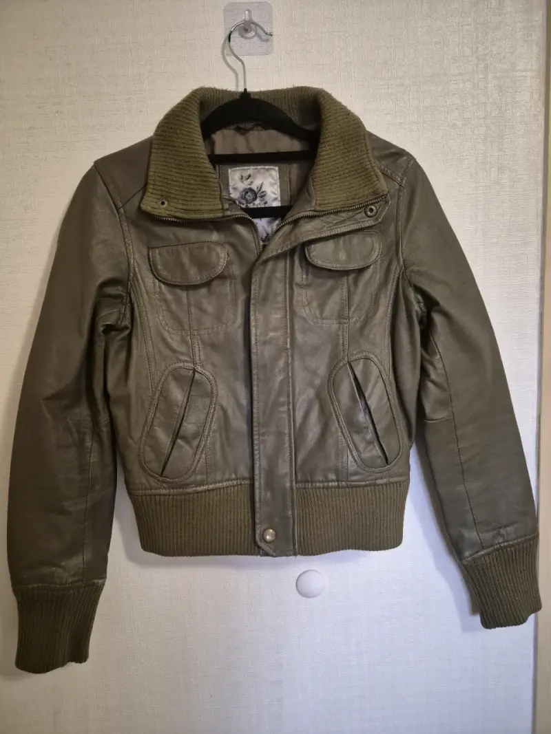Chaqueta de cuero verde oliva mango - 1