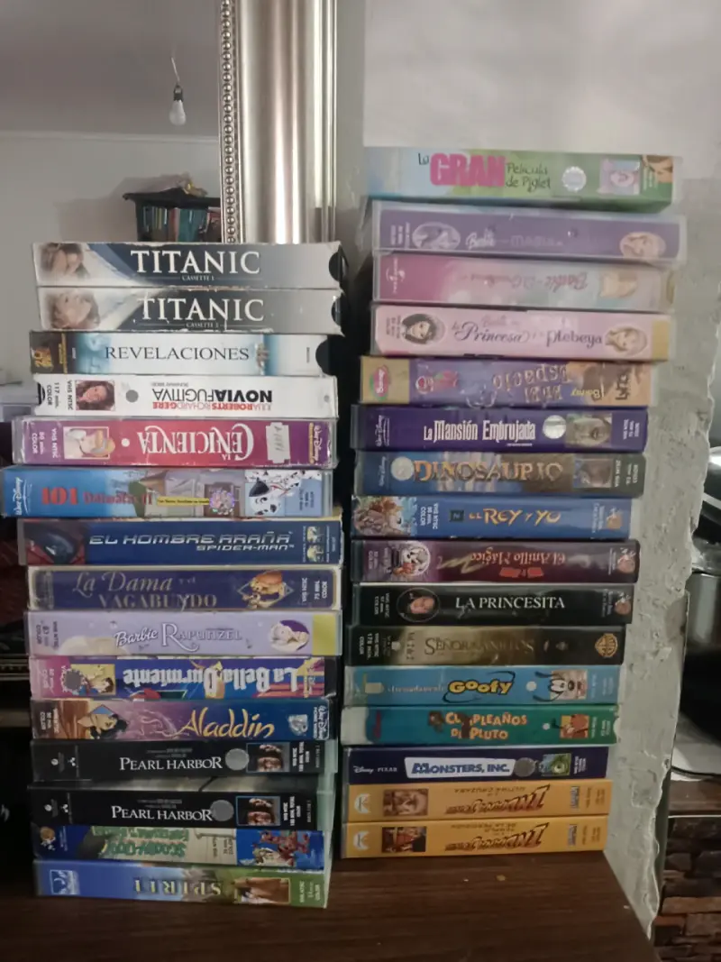 Colección de películas VHS clásicas y animadas - 3