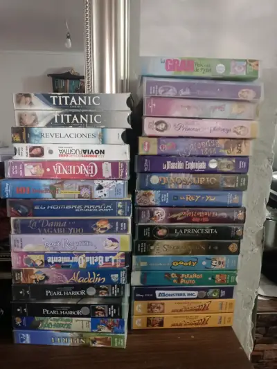Colección de películas VHS clásicas y animadas - miniatura 3