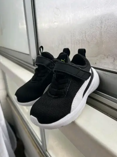 Zapatillas deportivas para niño Talla 21 Puma - miniatura 1