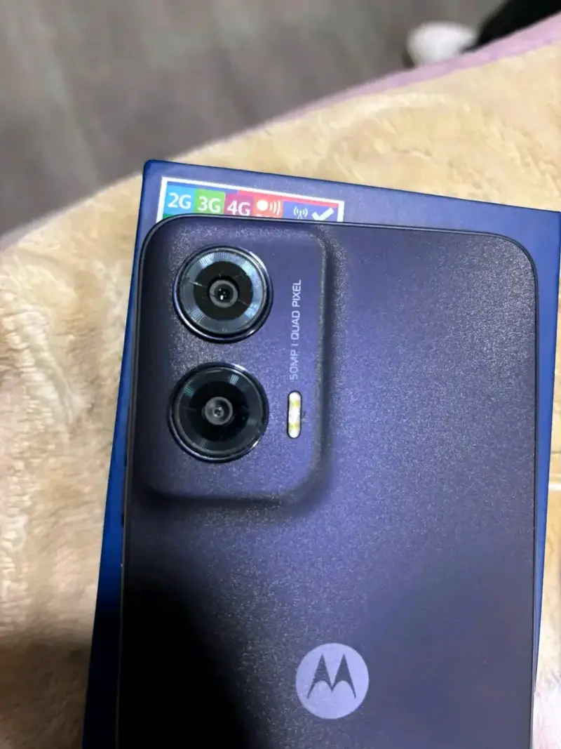 Smartphone Motorola Moto G 5G con cargador - 4