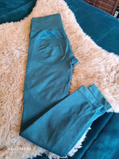 Leggings deportivos para mujer en varios colores - miniatura 8