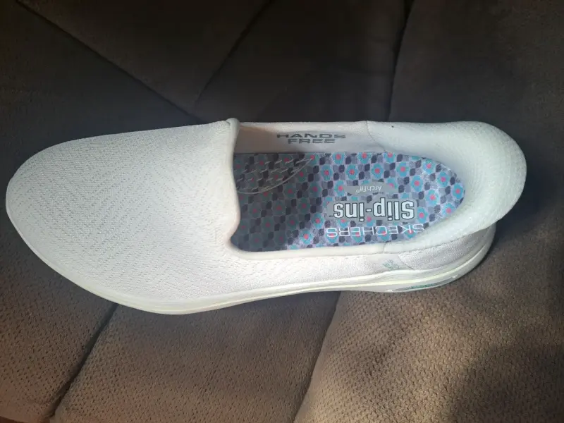 Zapatillas blancas Skechers Slip-ins cómodas - 1