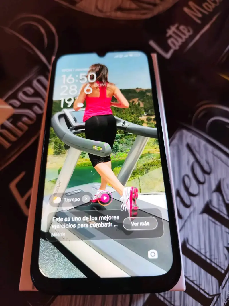 Smartphone Redmi 5G en buen estado - 2
