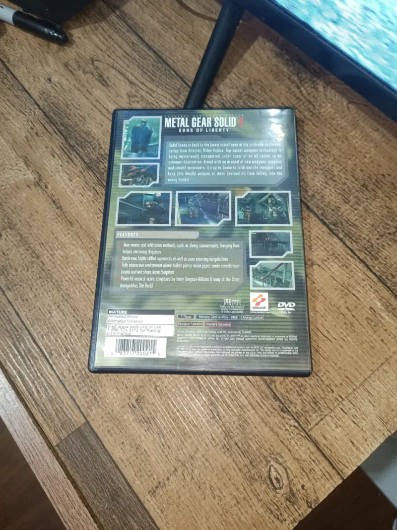 Metal Gear Solid 2: Sons of Liberty PS2 Usado - 2