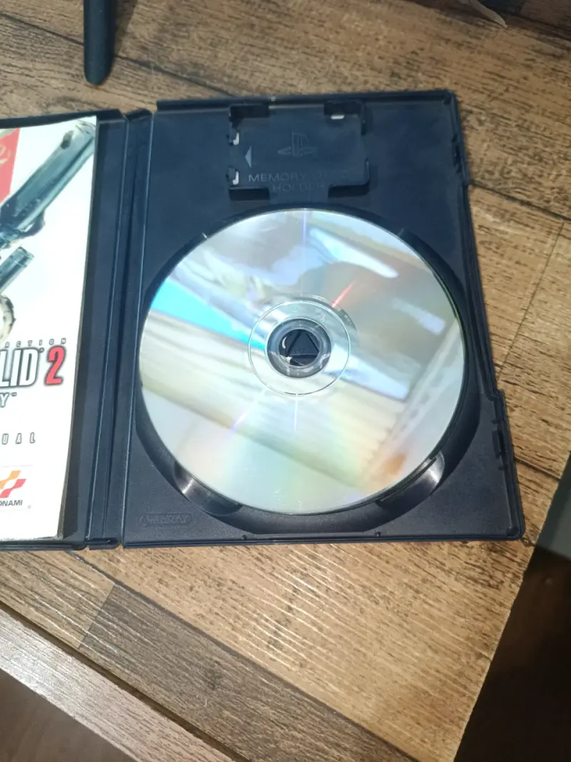 Metal Gear Solid 2: Sons of Liberty PS2 Usado - 5