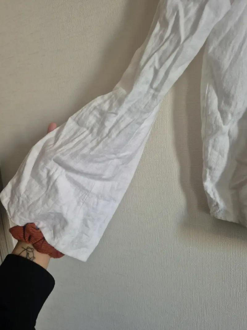 Blusa blanca de lino con lazos Zara - 5