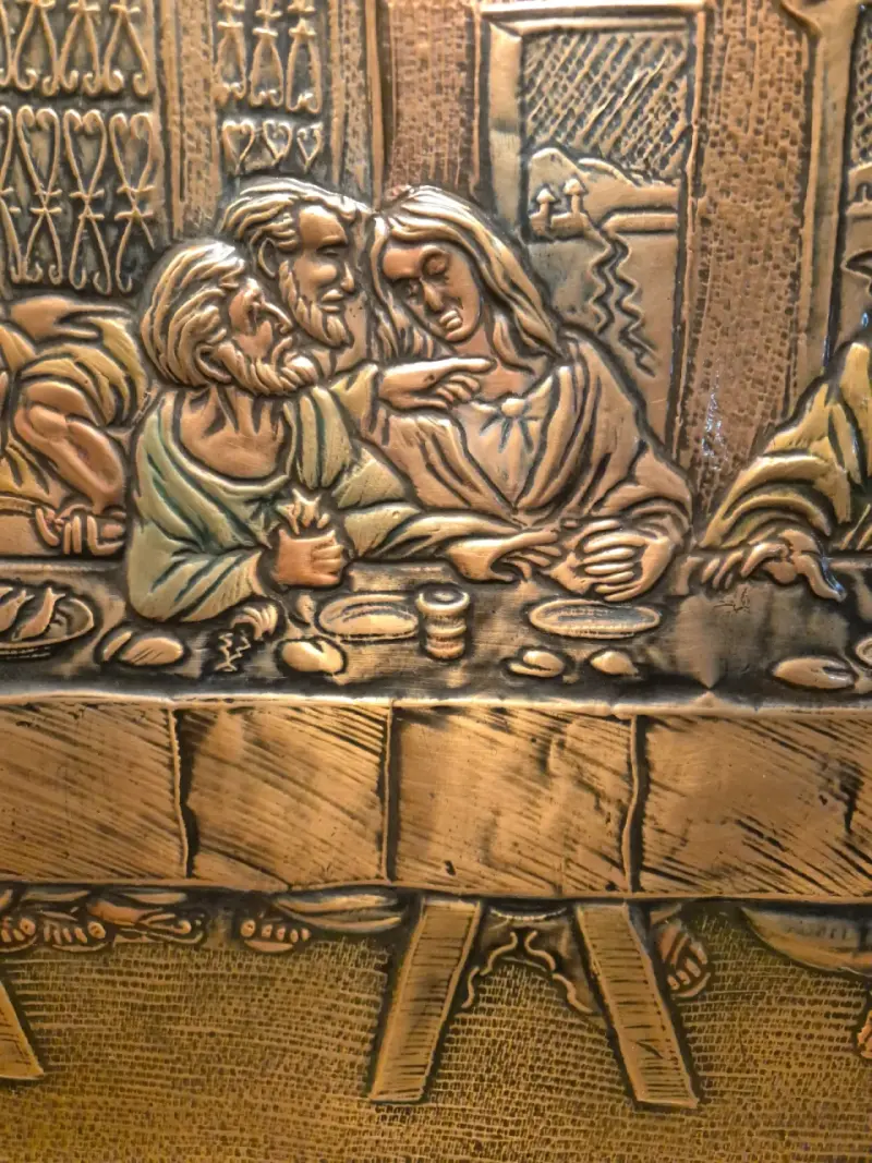 Cuadro en relieve de La Última Cena con marco dorado - 2