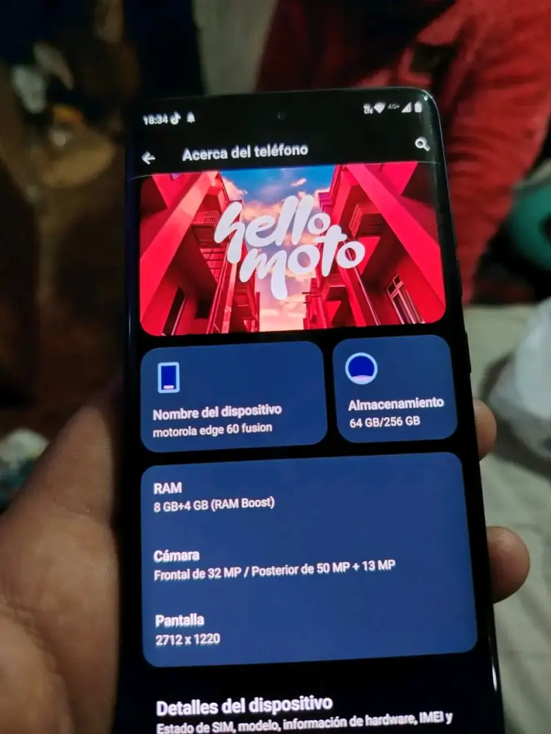 Smartphone Motorola Edge 60 Fusion 256GB - 4
