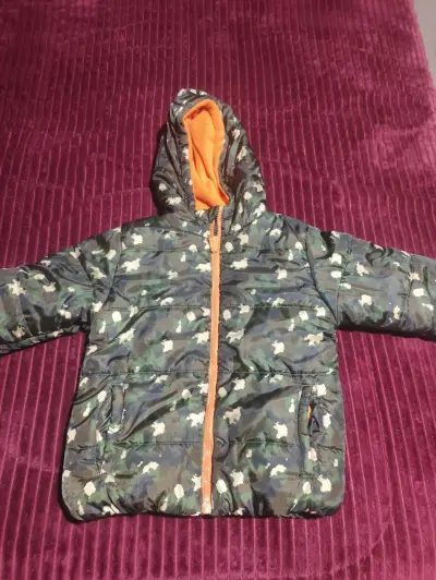 Chaqueta de niño  con capucha - miniatura 1