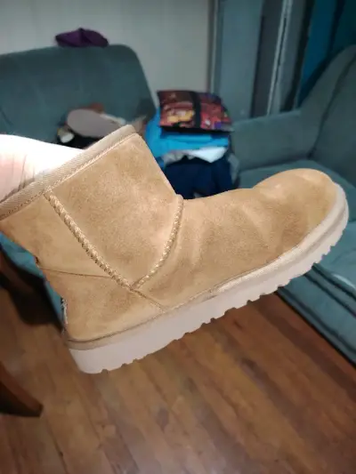 Botas de invierno UGG marrones con forro de lana - miniatura 2