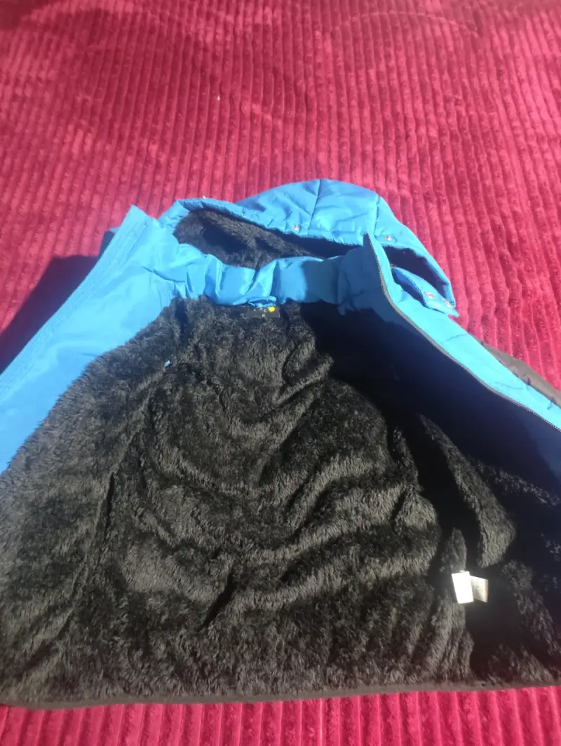 Chaqueta azul para niño con capucha - 2
