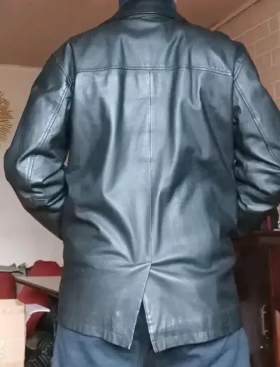 Chaqueta de cuero negra para hombre - miniatura 1