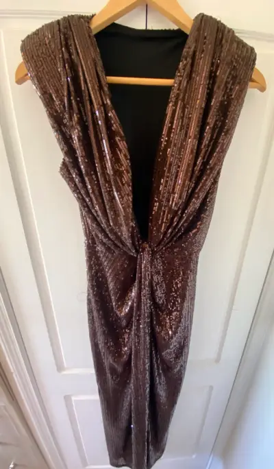 Vestido de lentejuelas café largo NUEVO - miniatura 1