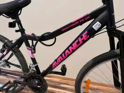 Bicicleta Montaña Avalanche Montana 26 HC Negra - miniatura 3