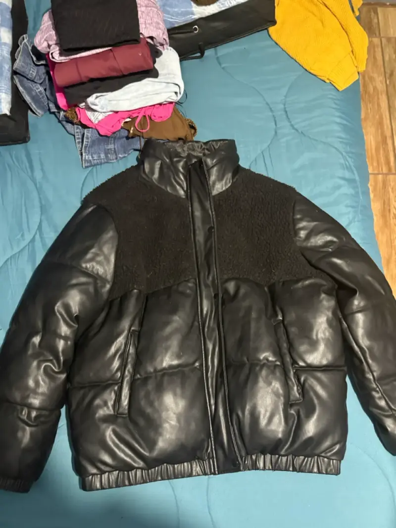 Chaqueta de cuero sintético negra con forro - 1