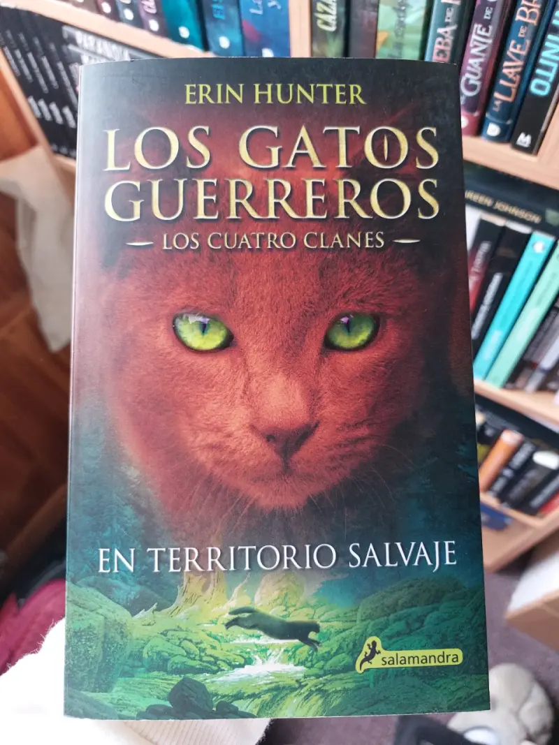 Libro 1 Los Gatos Guerreros: En Territorio Salvaje - 1
