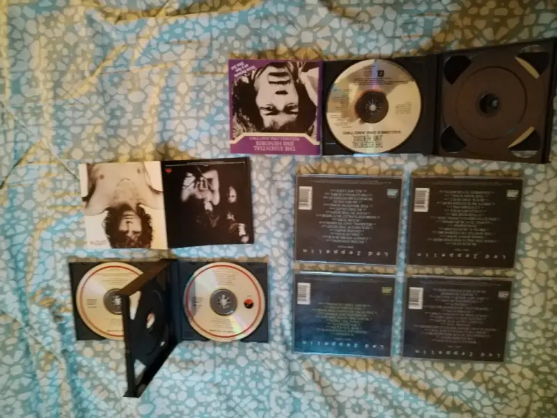 Colección de CDs de Jimi Hendrix y otros artistas - 3