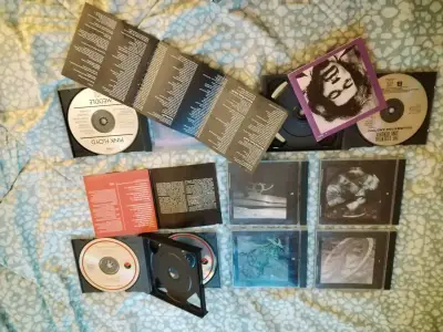 Colección de CDs de Jimi Hendrix y otros artistas - miniatura 4