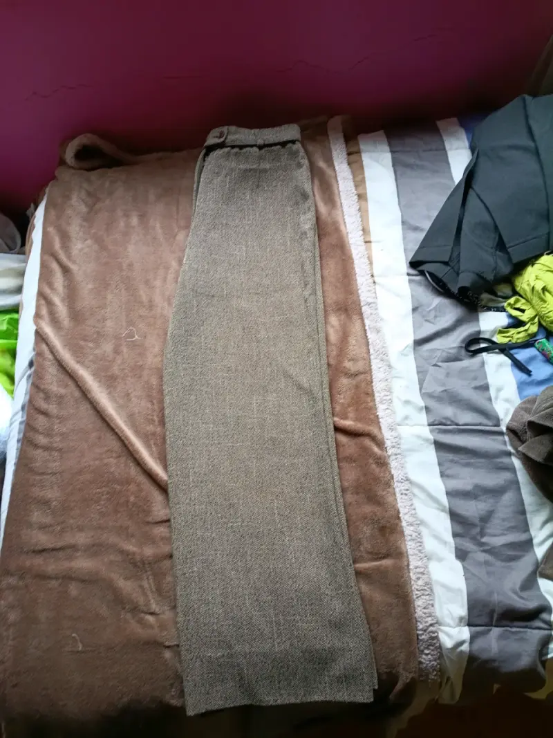 Pantalones de vestir gris para hombre - 2