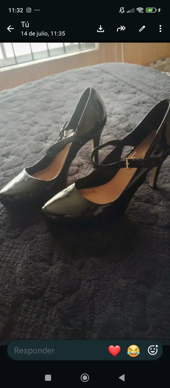 Zapatos de tacón alto negros elegantes marca gacel