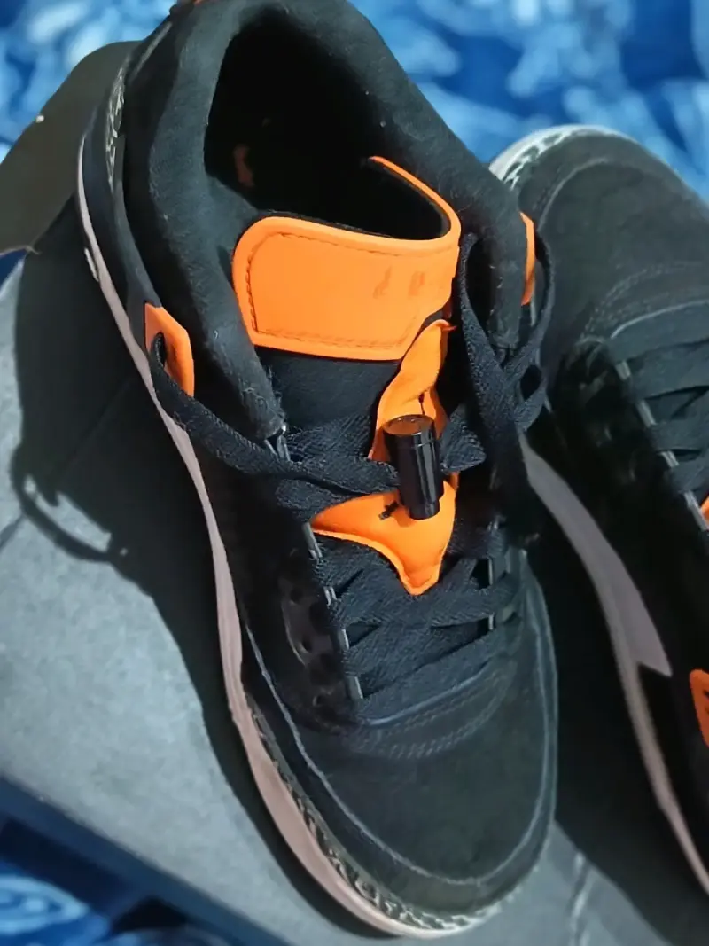 Zapatillas Jordan Spizike Low GS negras y naranjas - 1