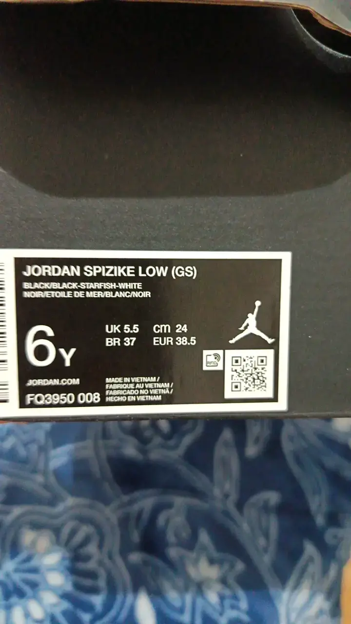 Zapatillas Jordan Spizike Low GS negras y naranjas - 4