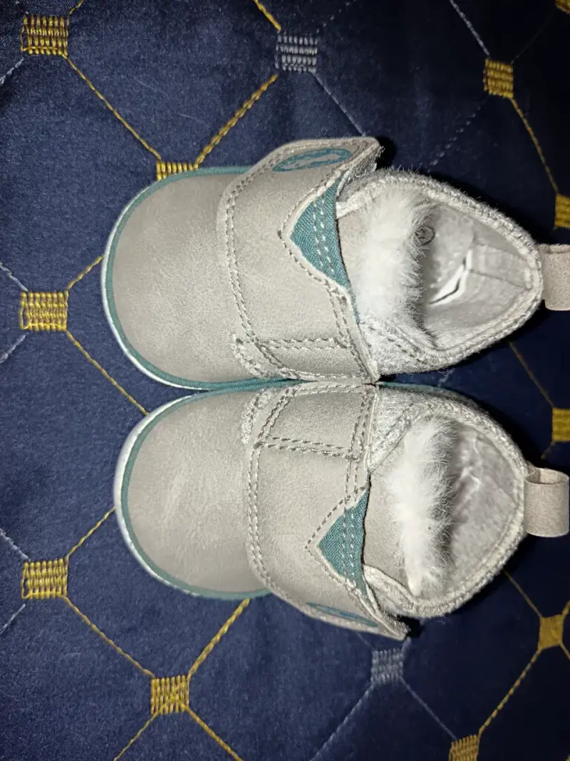 Zapatos de bebé Infanti con forro de lana - 1