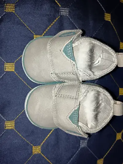 Zapatos de bebé Infanti con forro de lana - miniatura 1