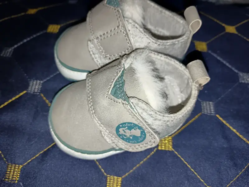 Zapatos de bebé Infanti con forro de lana - 2