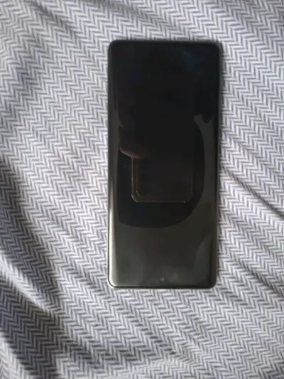 Moto Edge 60 pro - miniatura 1
