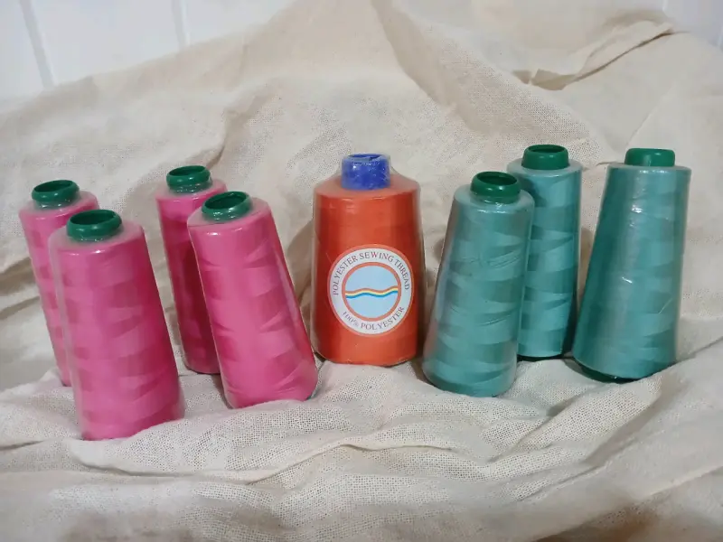 Set de Hilos de Coser de Poliéster Colores Variados