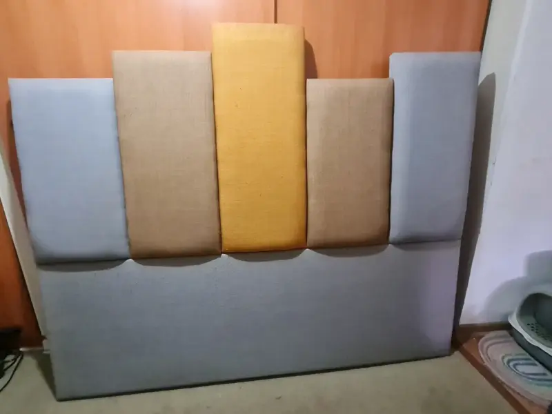 Respaldo de cama king tapizado multicolor