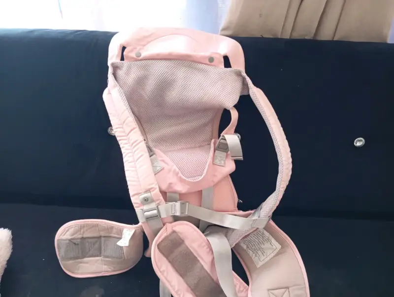 Mochila portabebé ergonómica rosa - 2