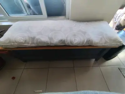 Banqueta Baúl Osorno de Madera. - miniatura 2