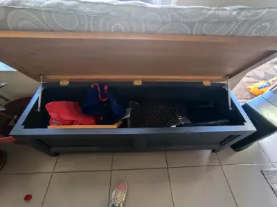 Banqueta Baúl Osorno de Madera. - miniatura 5